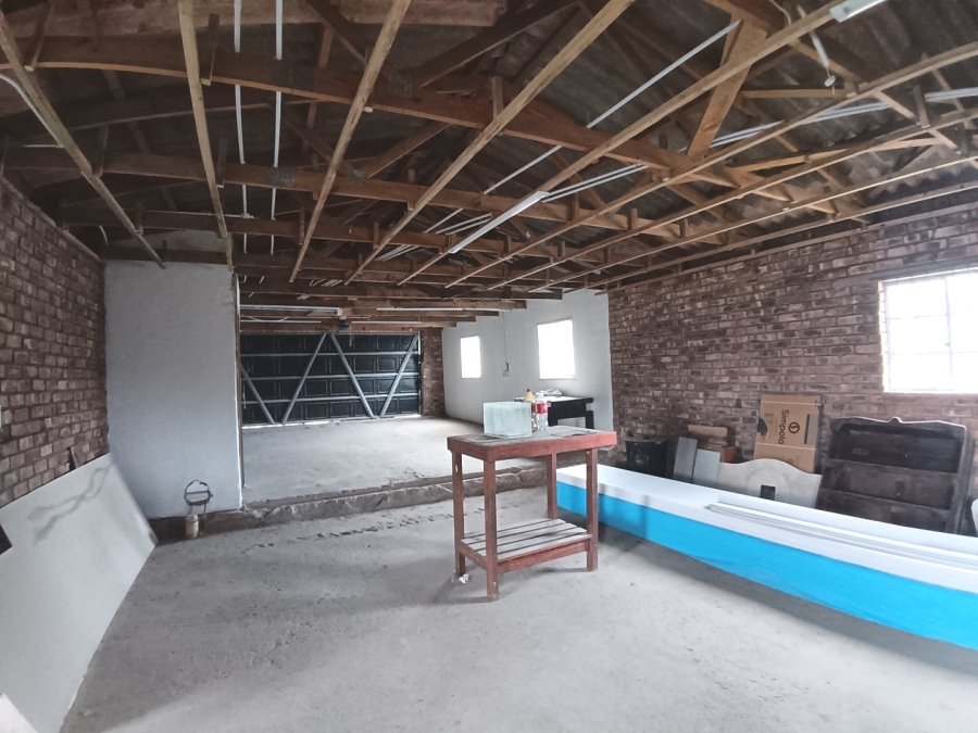5 Bedroom Property for Sale in Fraaiuitsig Western Cape